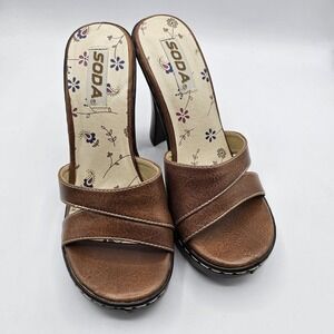 Soda Sandals Womens 6 Brown Faux Leather Platform Y2K Vintage Slides Heels Vegan